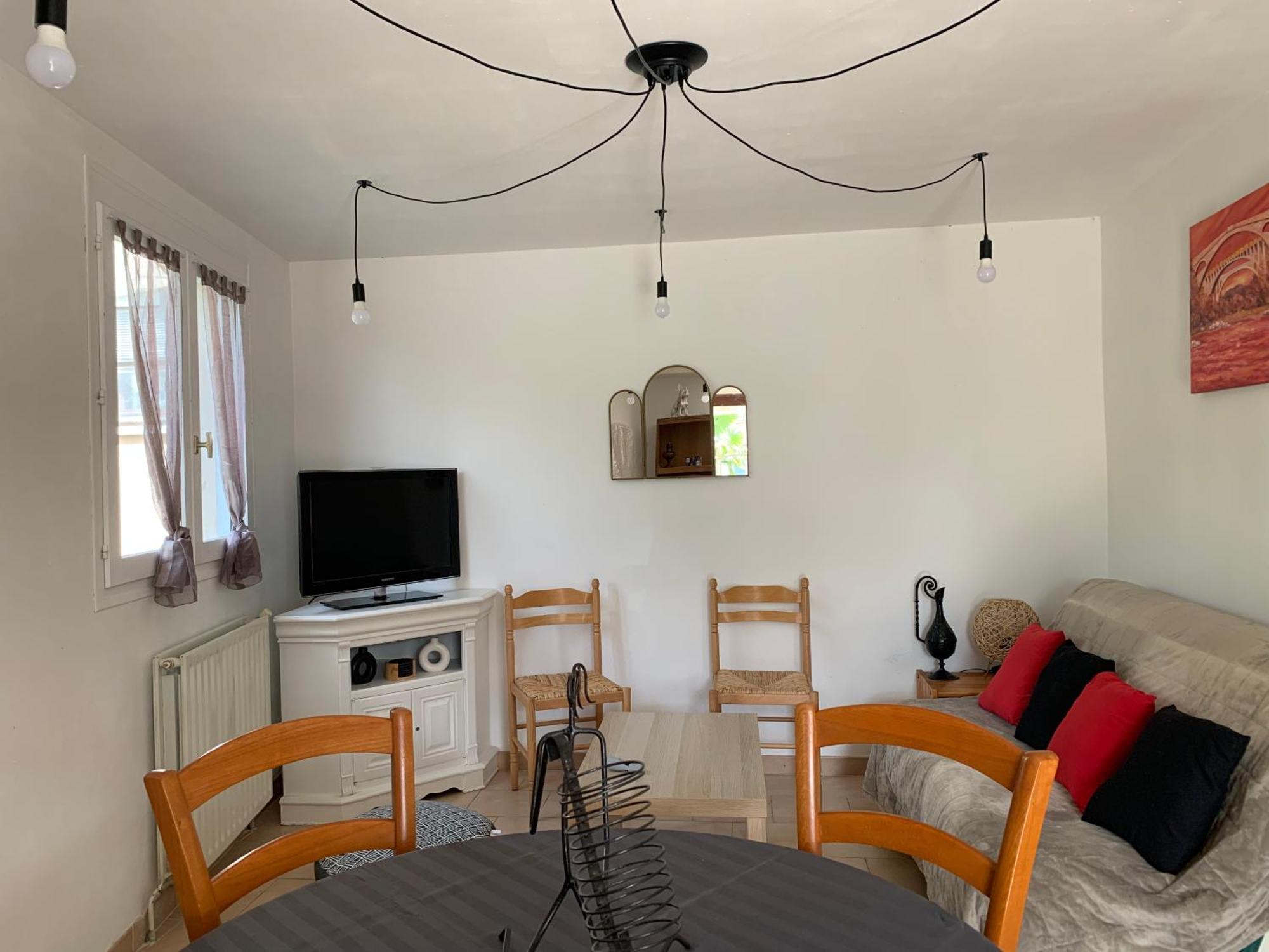 Petite Maison Dans Un Village Du Gers Sabazan Bagian luar foto